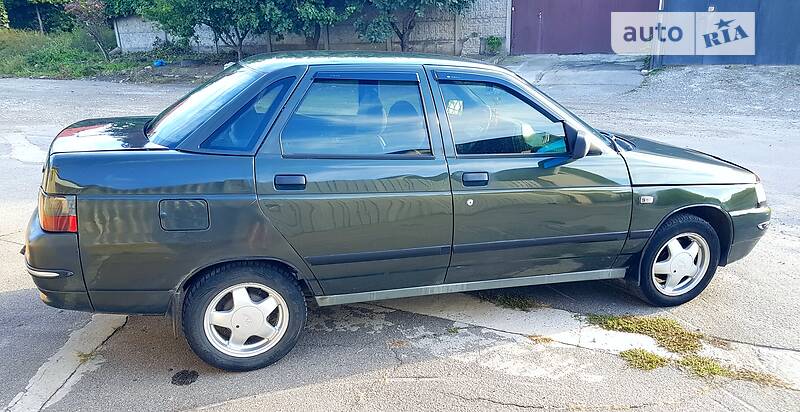 Седан ВАЗ / Lada 2110 2006 в Запорожье