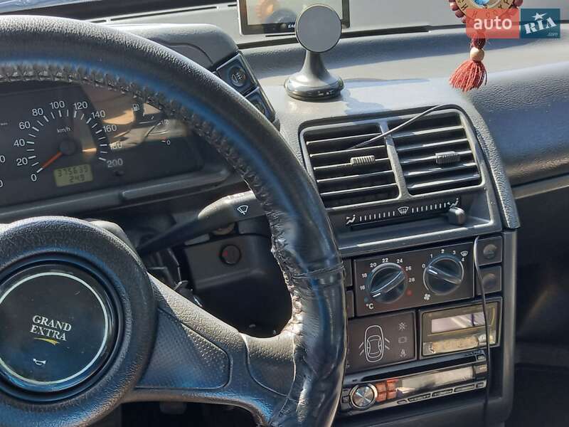 Седан ВАЗ / Lada 2110 2005 в Каменец-Подольском фото 5 Седан ВАЗ / Lada 2110 2005 в Каменец-Подольском