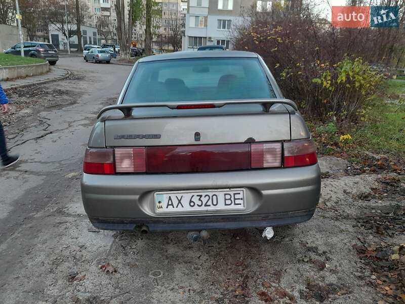 Седан ВАЗ / Lada 2110 2002 в Києві