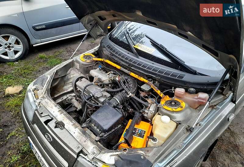 Седан ВАЗ / Lada 2110 2002 в Харкові