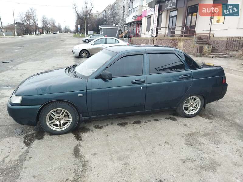 Седан ВАЗ 2110 2006 в 