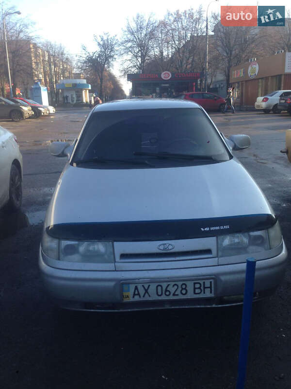 Хэтчбек ВАЗ / Lada 2110 2006 в Харькове