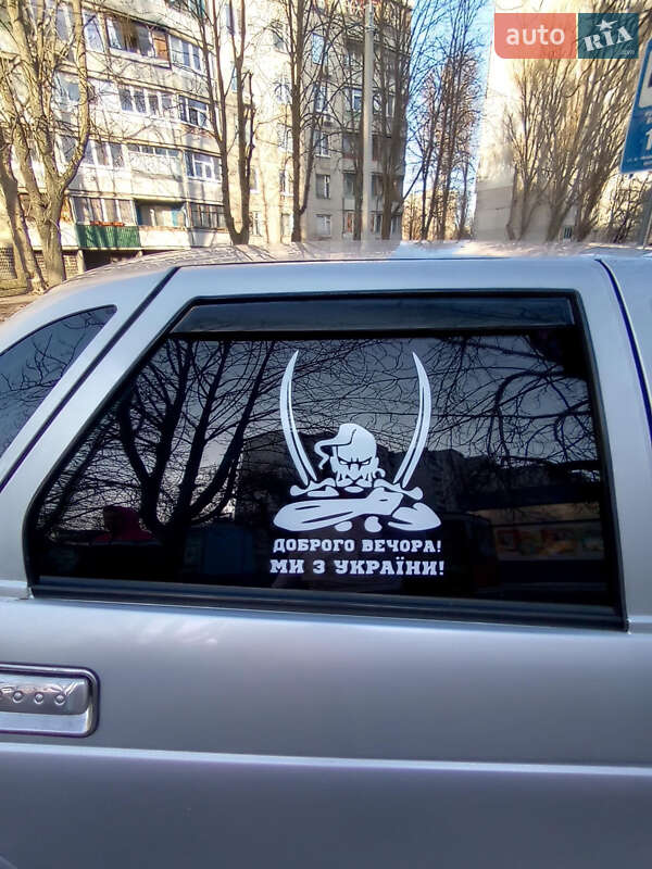 Хэтчбек ВАЗ / Lada 2110 2006 в Харькове