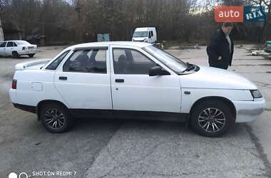 Седан ВАЗ 2110 2002 в 