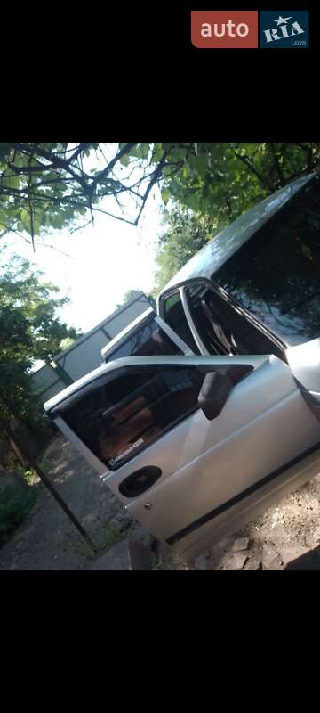 Хетчбек ВАЗ / Lada 2110 2003 в Новомиргороді