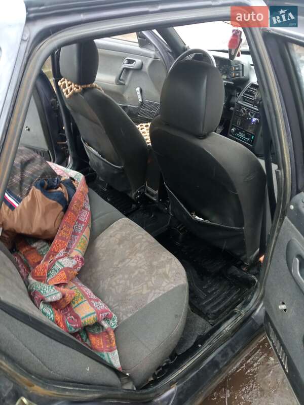 Седан ВАЗ / Lada 2110 2001 в Гоще