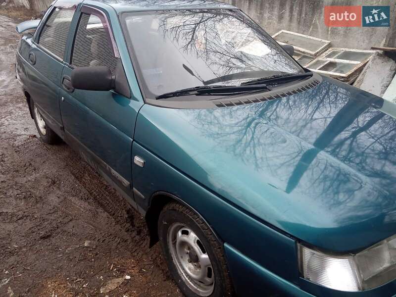 Седан ВАЗ / Lada 2110 2000 в Харкові