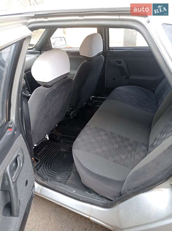 Седан ВАЗ / Lada 2110 2002 в Коропе