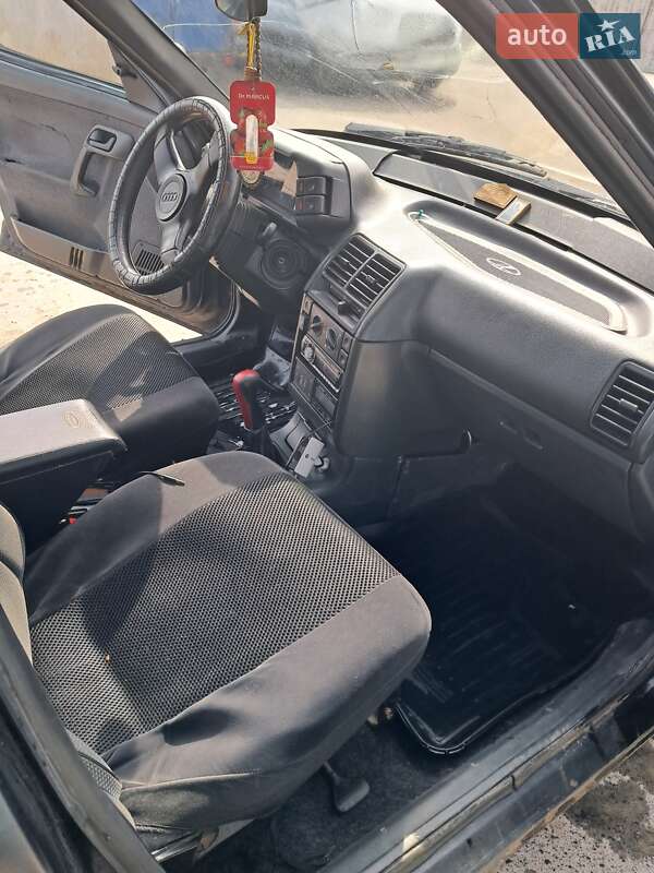 Седан ВАЗ / Lada 2110 2006 в Харькове фото 12 Седан ВАЗ / Lada 2110 2006 в Харькове