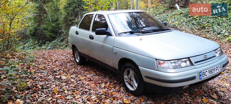 Седан ВАЗ / Lada 2110 1999 в Сколе