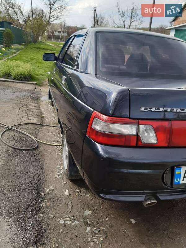 Седан ВАЗ / Lada 2110 2010 в Сквире