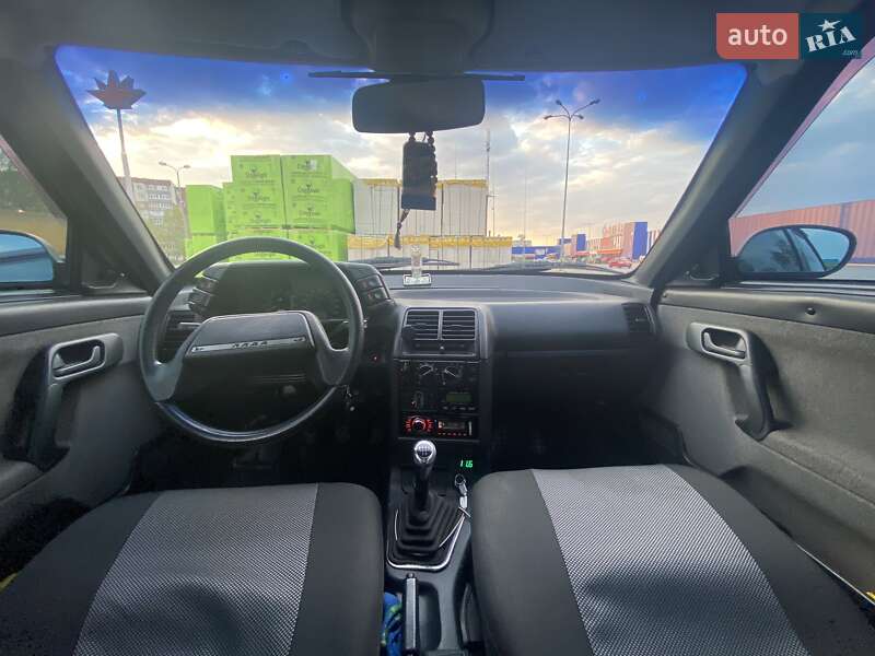 Седан ВАЗ / Lada 2110 2006 в Сумах