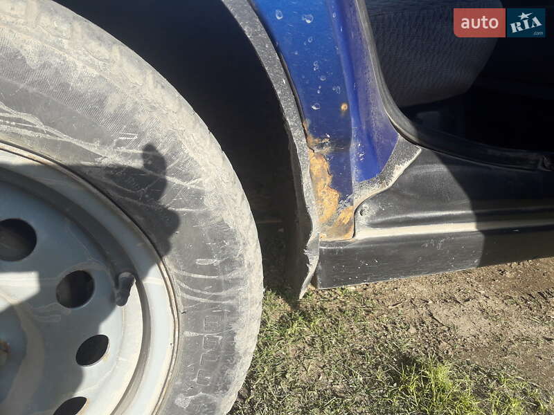 Седан ВАЗ / Lada 2110 2003 в Белогорье фото 14 Седан ВАЗ / Lada 2110 2003 в Белогорье