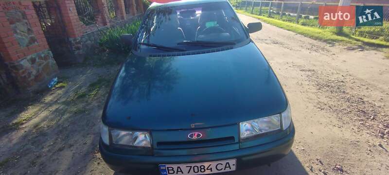 Седан ВАЗ 2110 2002 в 