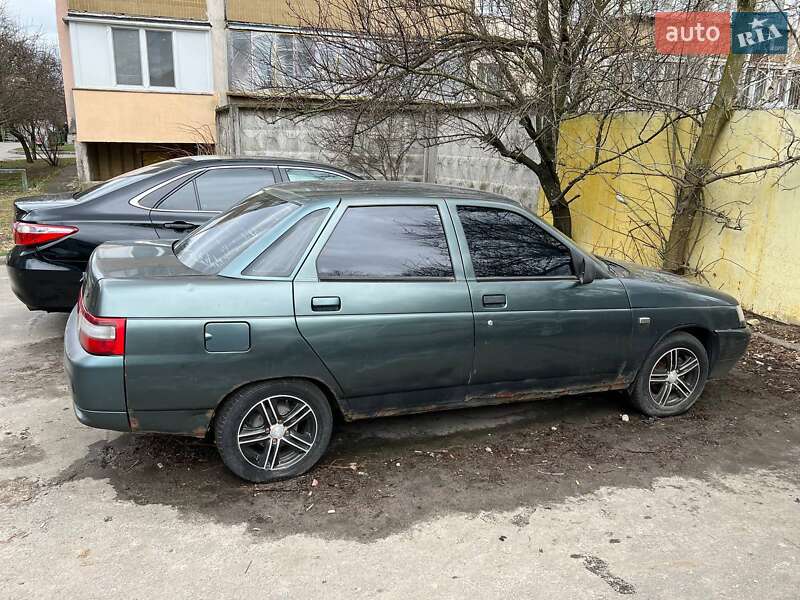 Седан ВАЗ / Lada 2110 2007 в Киеве