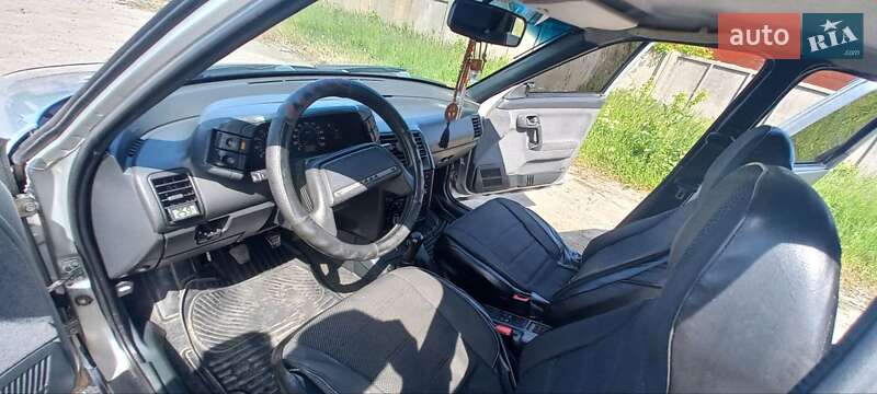 Седан ВАЗ / Lada 2110 2005 в Вольнянске