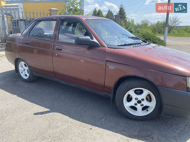 Седан ВАЗ / Lada 2110 1999 в Кривом Роге фото 2 Седан ВАЗ / Lada 2110 1999 в Кривом Роге