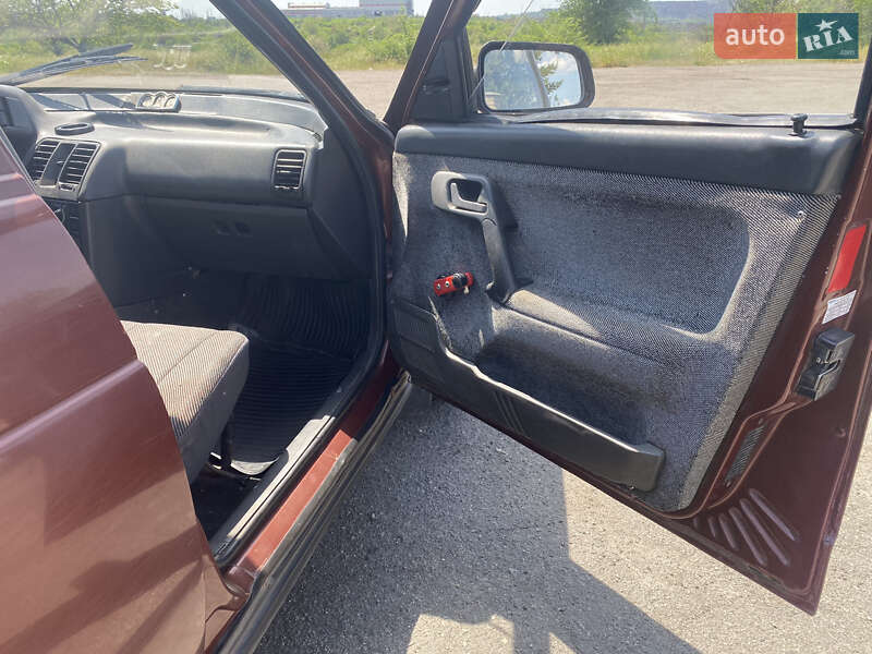 Седан ВАЗ / Lada 2110 1999 в Кривом Роге фото 17 Седан ВАЗ / Lada 2110 1999 в Кривом Роге