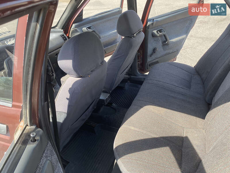 Седан ВАЗ / Lada 2110 1999 в Кривом Роге фото 22 Седан ВАЗ / Lada 2110 1999 в Кривом Роге