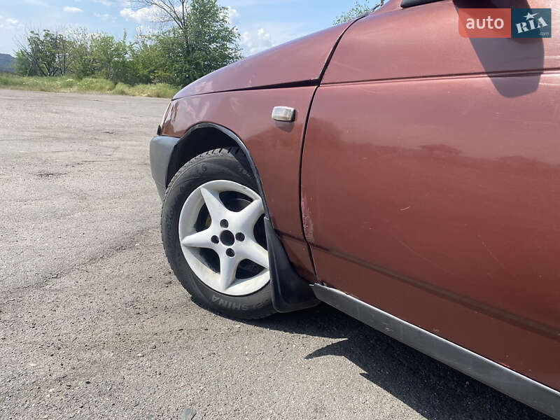 Седан ВАЗ / Lada 2110 1999 в Кривом Роге фото 26 Седан ВАЗ / Lada 2110 1999 в Кривом Роге