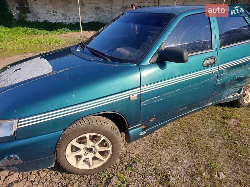 Седан ВАЗ / Lada 2110 2002 в Краматорске