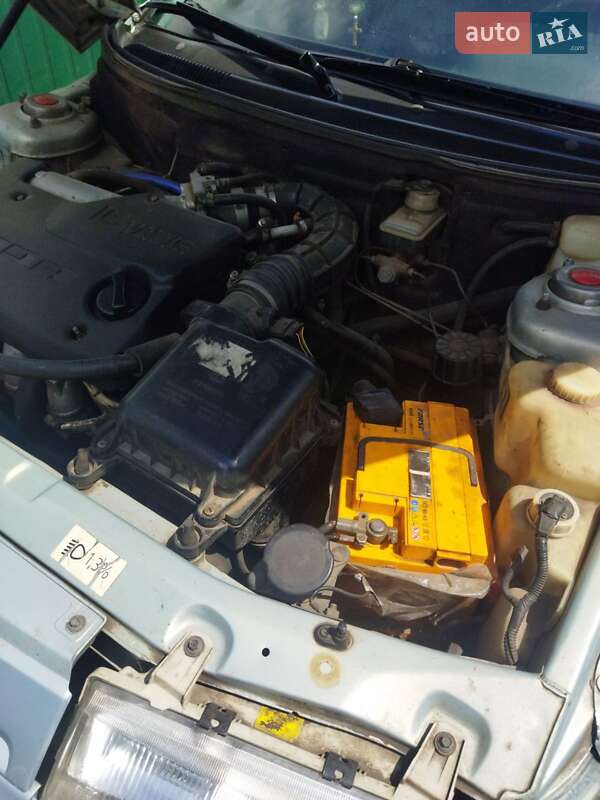 Седан ВАЗ / Lada 2110 2004 в Мерефа
