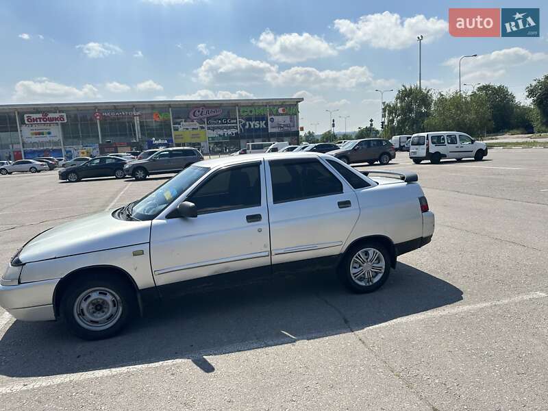 Седан ВАЗ / Lada 2110 2002 в Запорожье