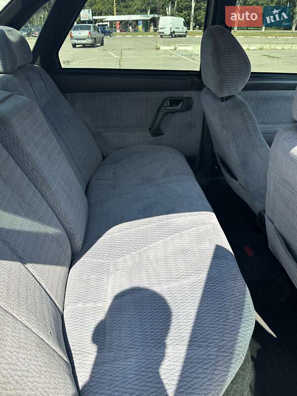 Седан ВАЗ / Lada 2110 2002 в Запорожье