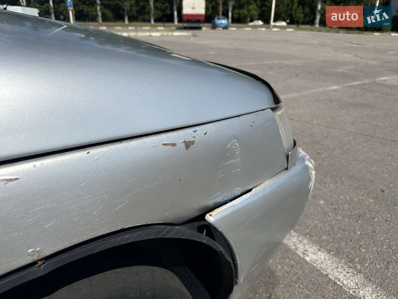 Седан ВАЗ / Lada 2110 2002 в Запорожье