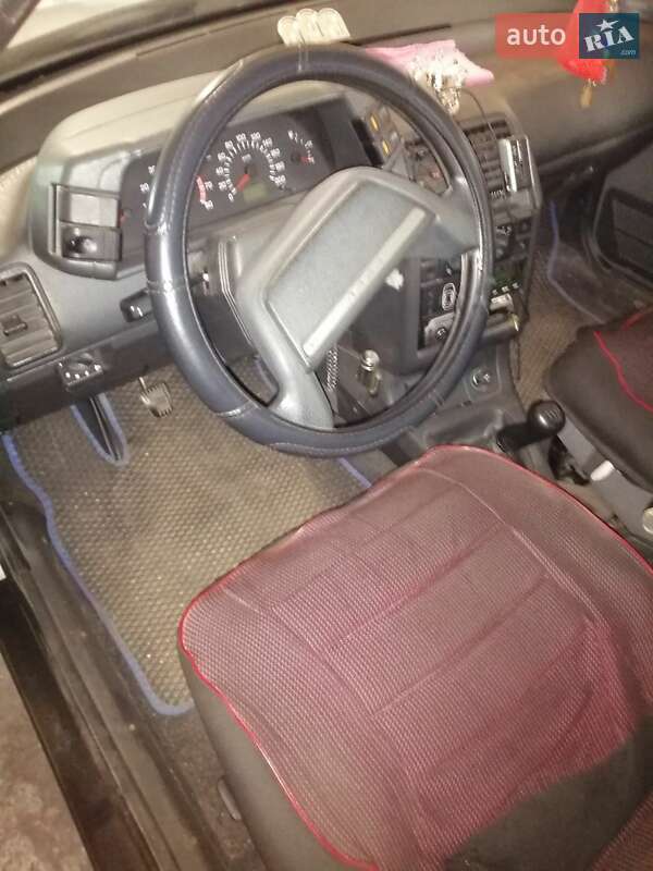 Седан ВАЗ / Lada 2110 2005 в Яготине