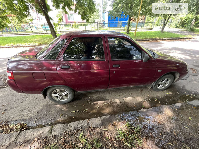 Седан ВАЗ / Lada 2110 2000 в Ужгороді