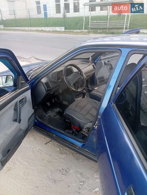 Седан ВАЗ / Lada 2110 2007 в Шостке