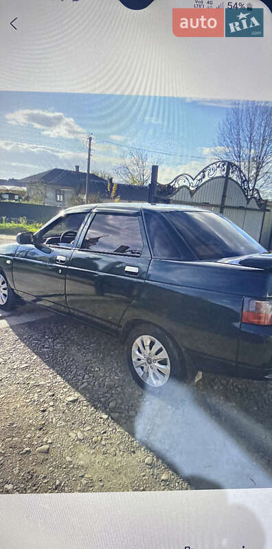 Седан ВАЗ / Lada 2110 2004 в Снятине