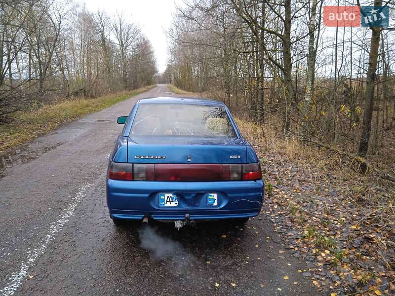 Седан ВАЗ / Lada 2110 2007 в Коростене