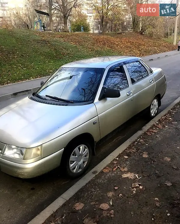 ВАЗ / Lada 2110