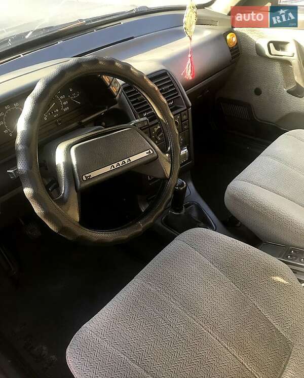 Седан ВАЗ / Lada 2110 2000 в Харкові