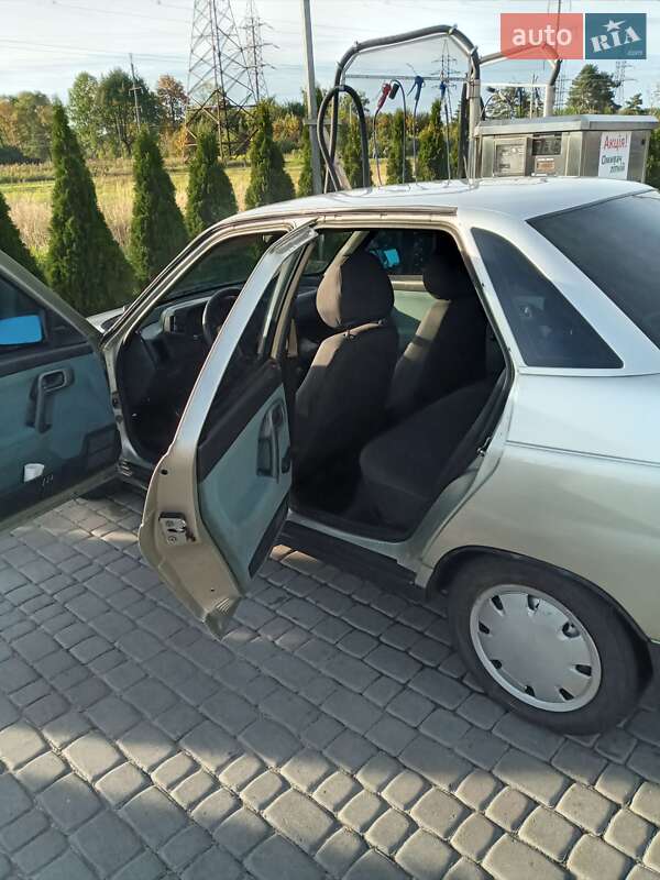 Седан ВАЗ / Lada 2110 2006 в Львові