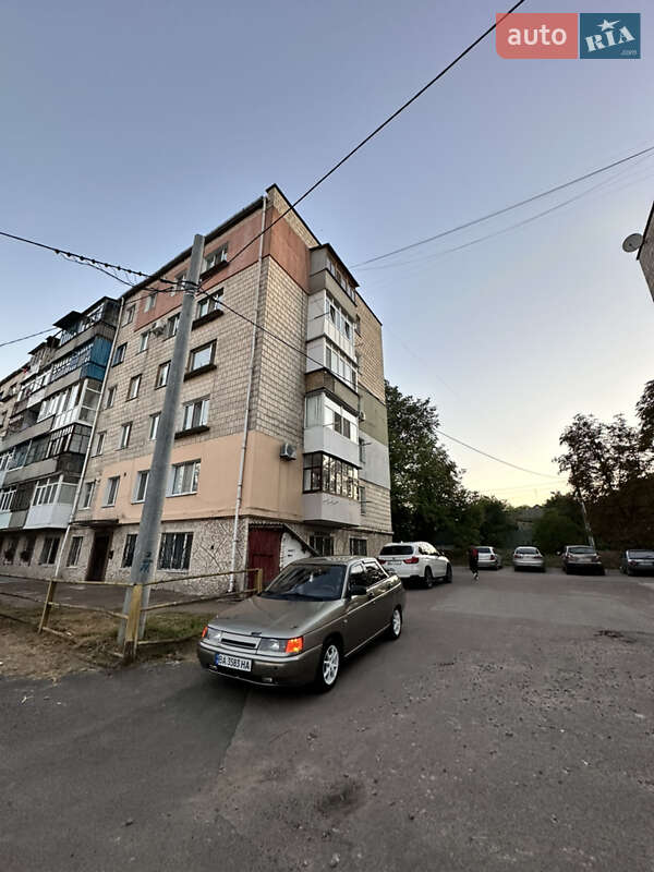 Седан ВАЗ / Lada 2110 2001 в Кропивницком