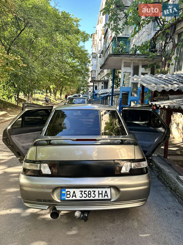 Седан ВАЗ / Lada 2110 2001 в Кропивницком