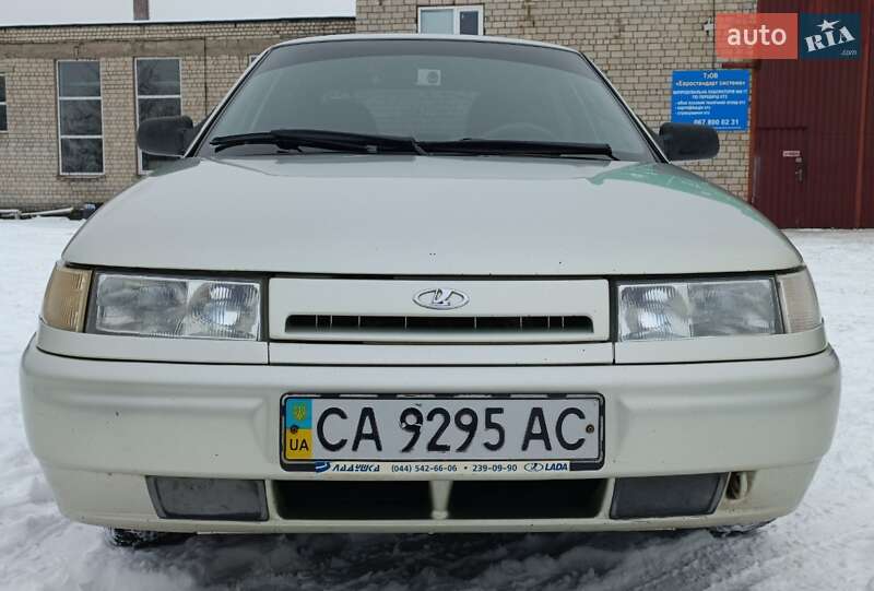 Седан ВАЗ / Lada 2110 2005 в Каневе