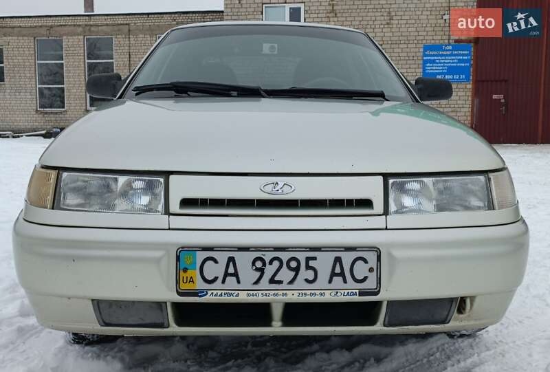 Седан ВАЗ / Lada 2110 2005 в Каневі