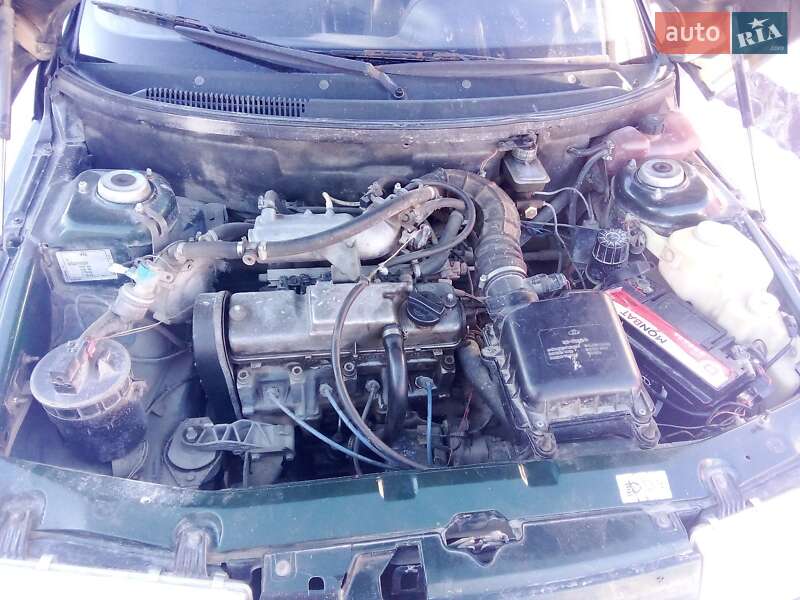 Седан ВАЗ / Lada 2110 2004 в Хмельницком