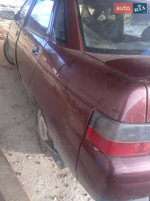 Седан ВАЗ / Lada 2110 2003 в Изяславе