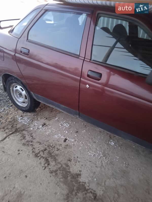Седан ВАЗ / Lada 2110 2003 в Изяславе