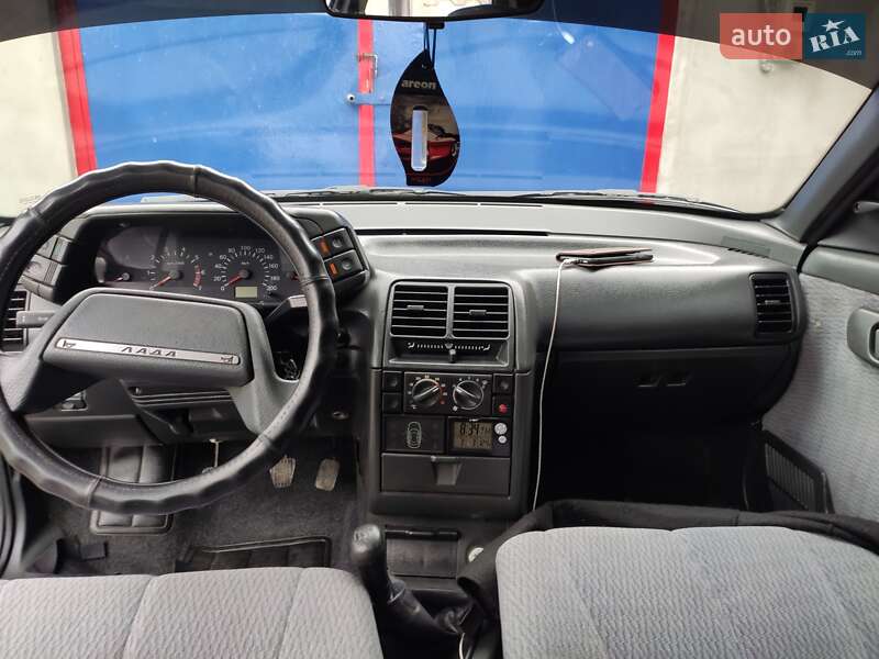 Седан ВАЗ / Lada 2110 2003 в Каменском фото 14 Седан ВАЗ / Lada 2110 2003 в Каменском