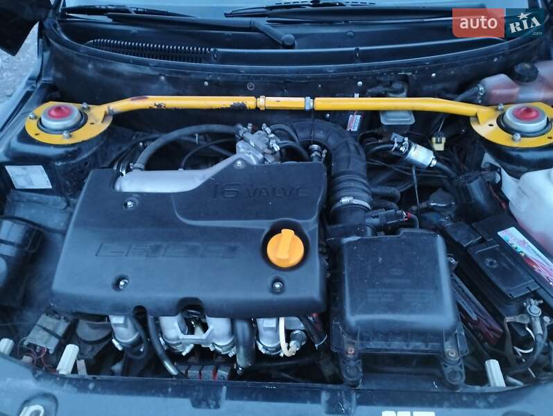 Седан ВАЗ / Lada 2110 2004 в Павлограде