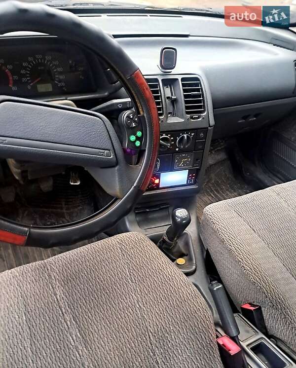 Седан ВАЗ / Lada 2110 1998 в Запорожье
