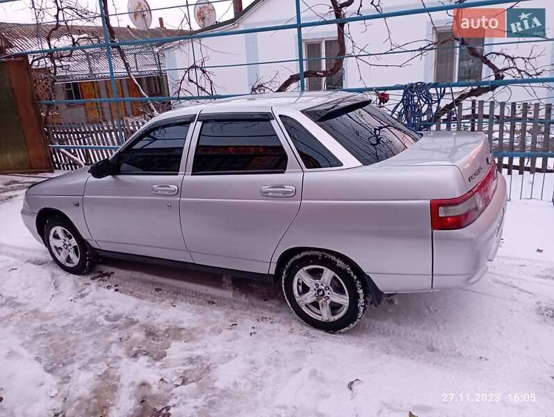 Седан ВАЗ / Lada 2110 2010 в Песчанке