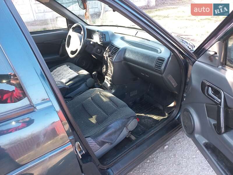 Седан ВАЗ / Lada 2110 2005 в Первомайске