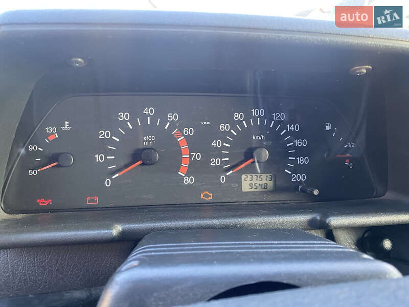 Седан ВАЗ / Lada 2110 2004 в Сновске